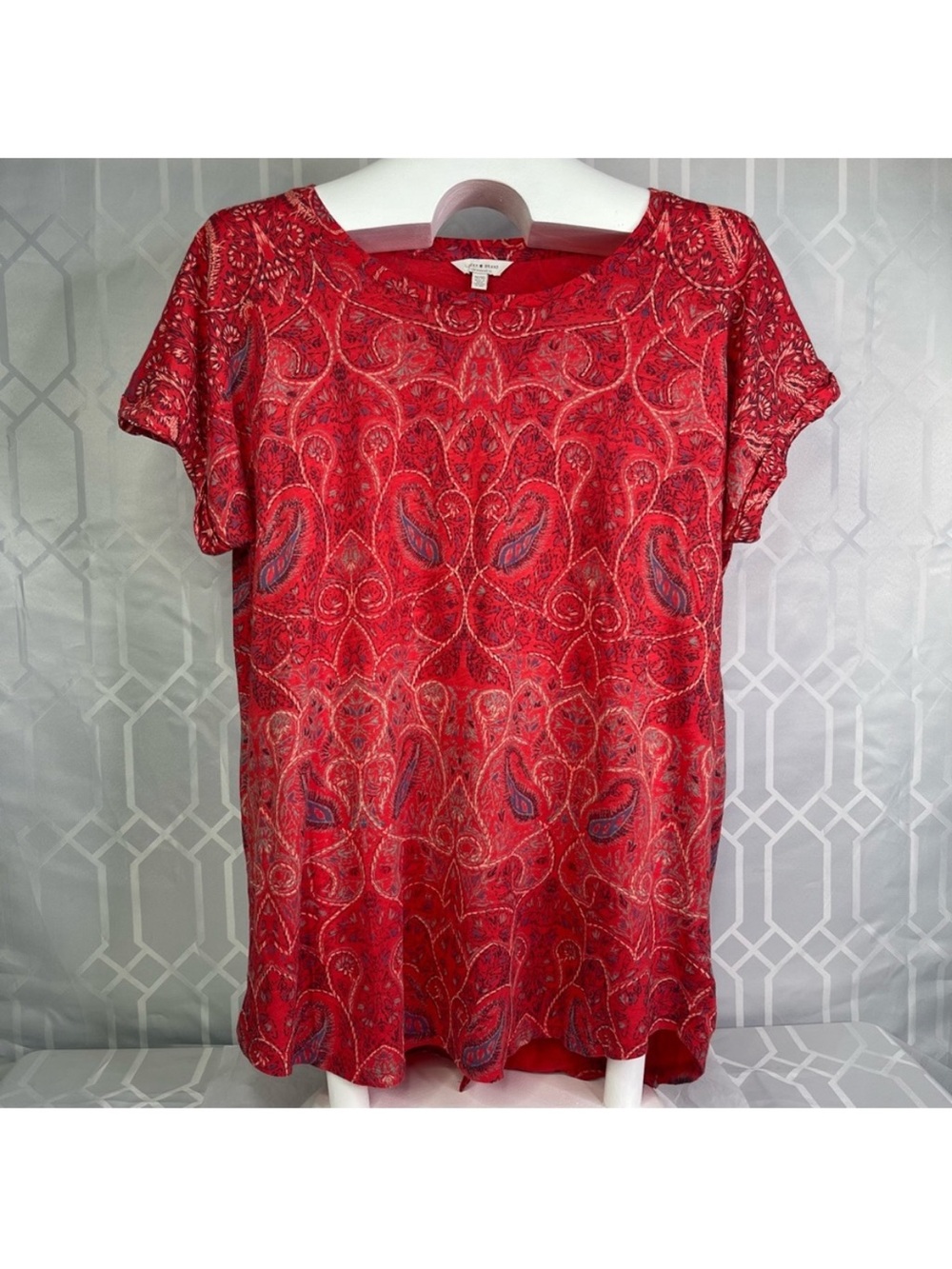 Lucky Brand Red Paisley Short-Sleeve Scoop Neck Tee